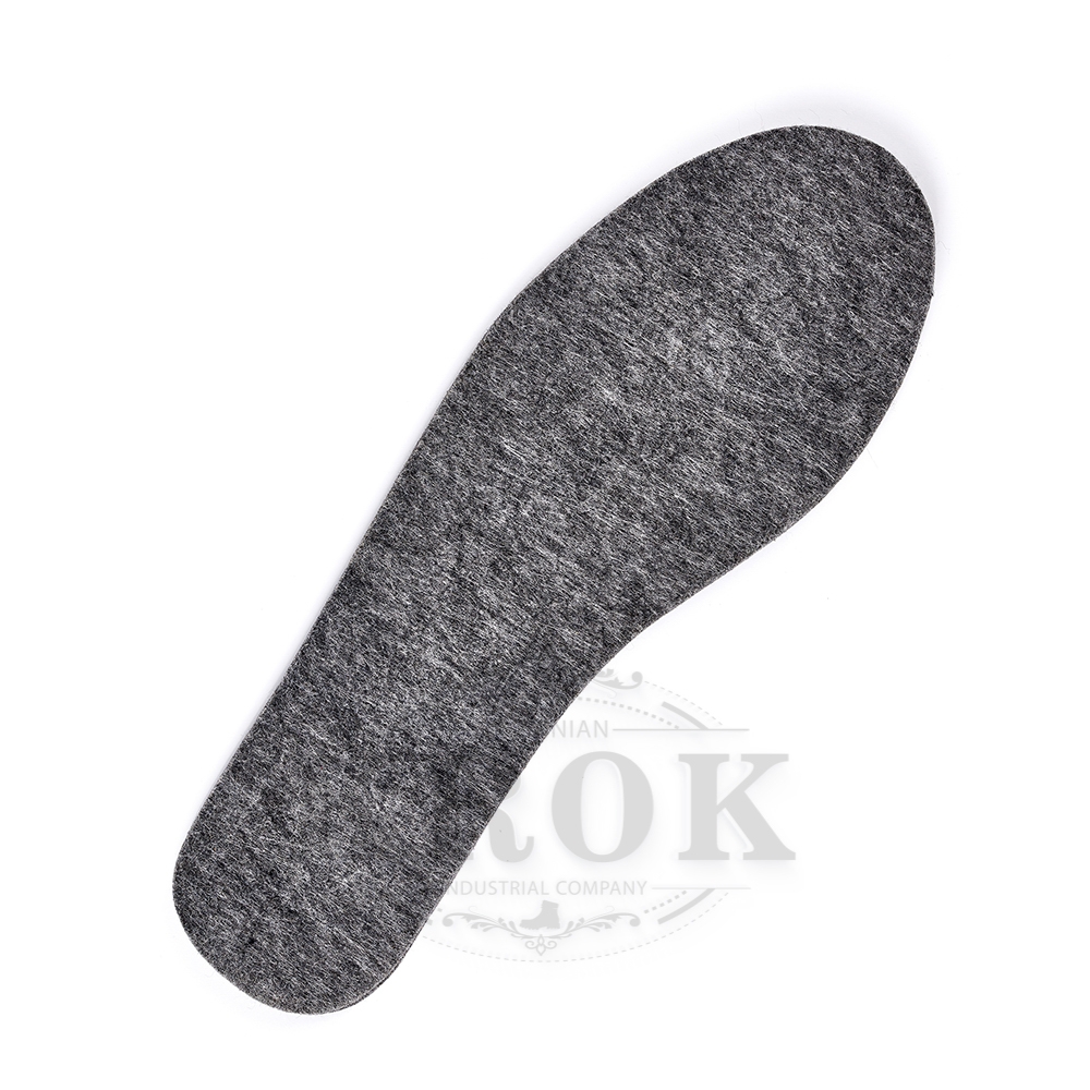 The insole is enclosed felt